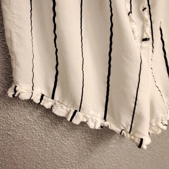 Ace Snug Romper Size S - Picture 3 of 4